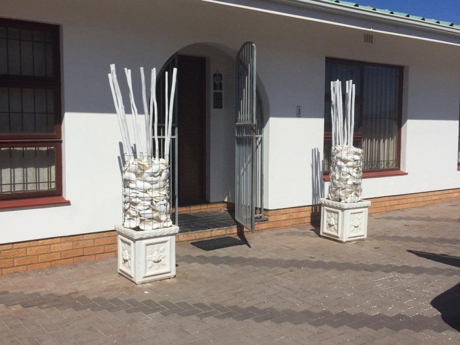 4 Bedroom Property for Sale in Parkersdorp Western Cape